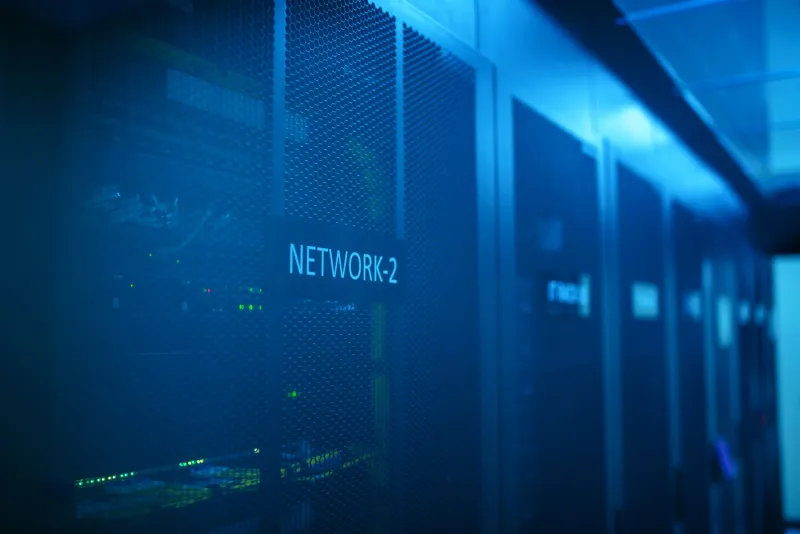 Ordnung im Hybrid-Chaos: Governance-Strategien für verteilte Cloud-Infrastrukturen
